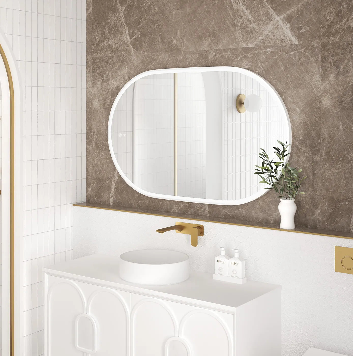 Noosa LED Mirror With Metal Frame