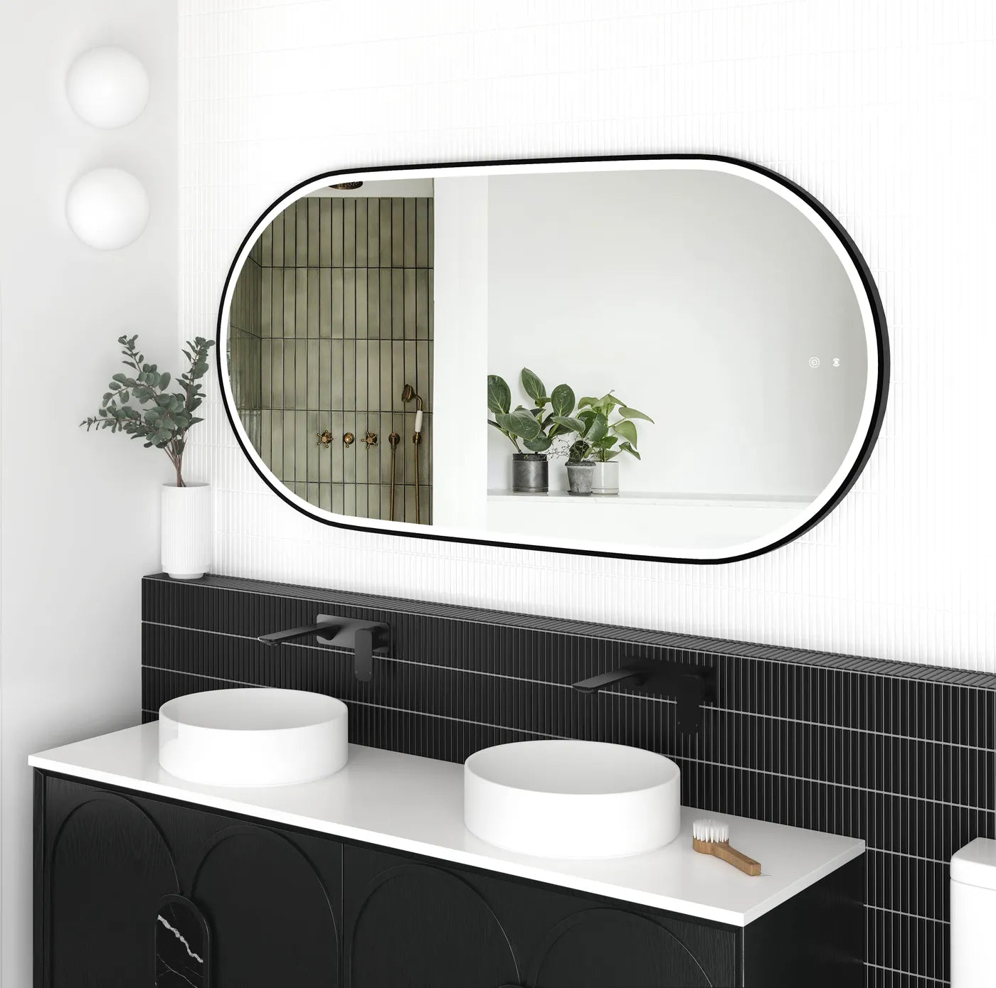 Noosa LED Mirror With Metal Frame