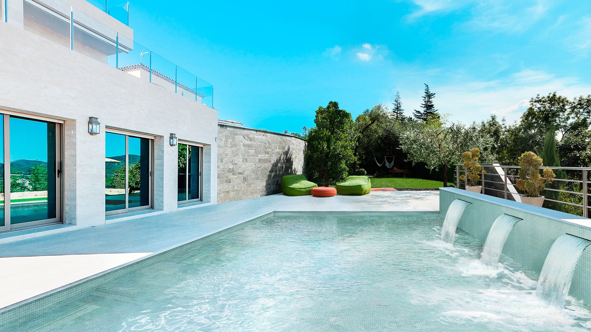Genuine Pool Mosaics