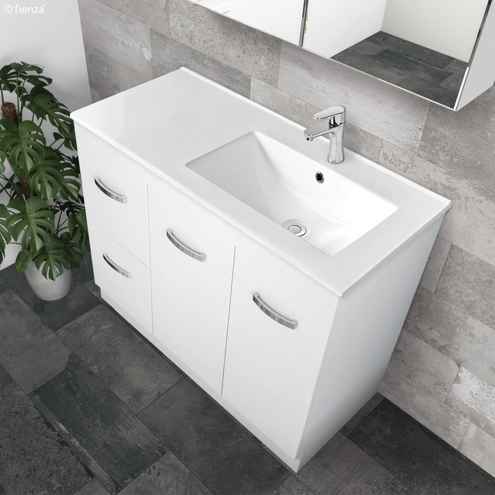 Dolce Unicab��� Offset Vanity