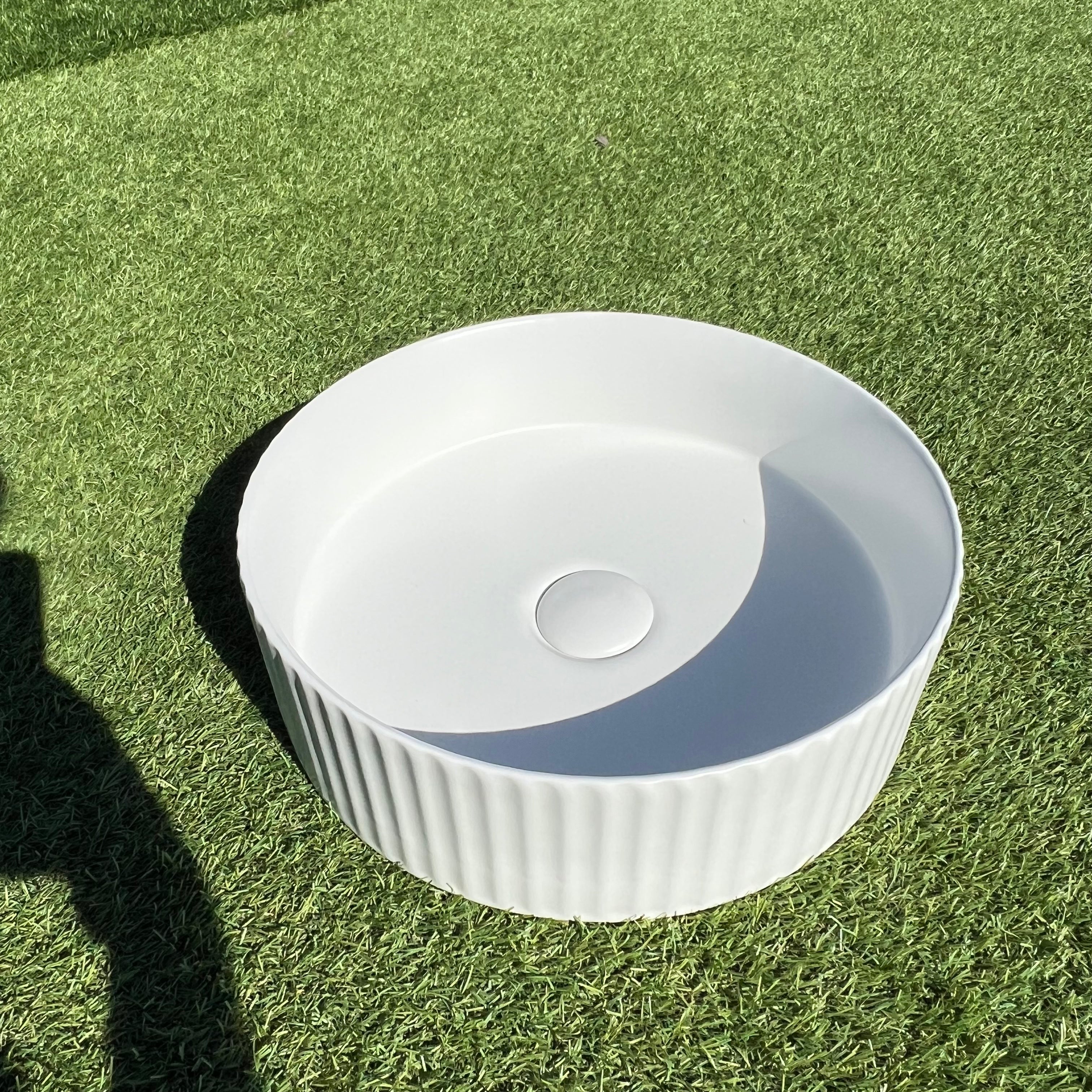 Round Fluted Counter Top Basin
