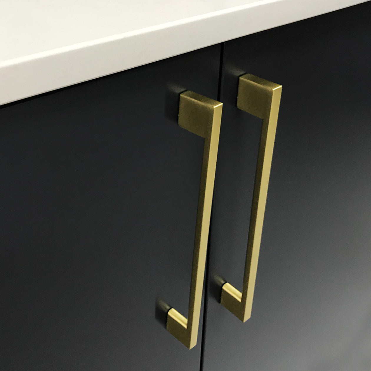 LIVORNO - Momo Handles