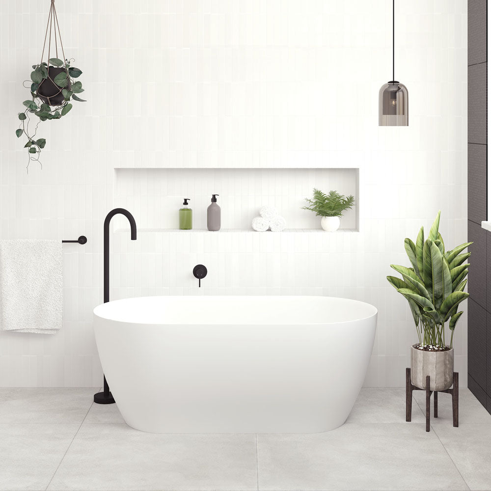 Kaya Solid Surface Bath