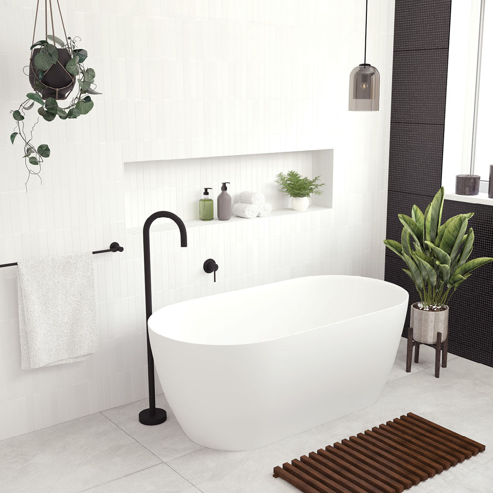 Kaya Solid Surface Bath